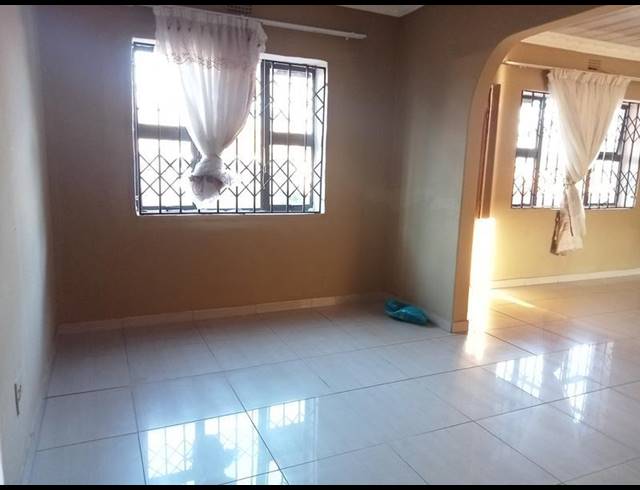 2 BEDROOM PROPERTY TO RENT IN VANDERBIJLPARK CW 6